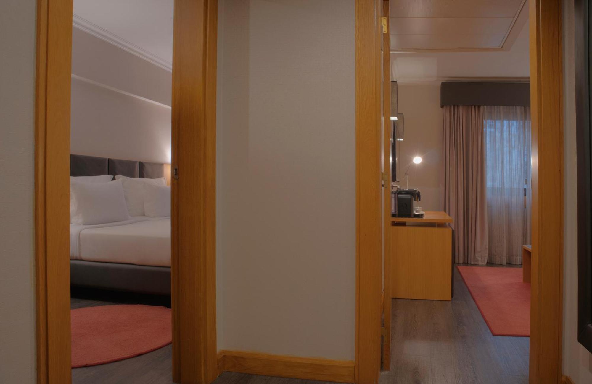 Sana Reno Hotel Lisbon Exterior photo