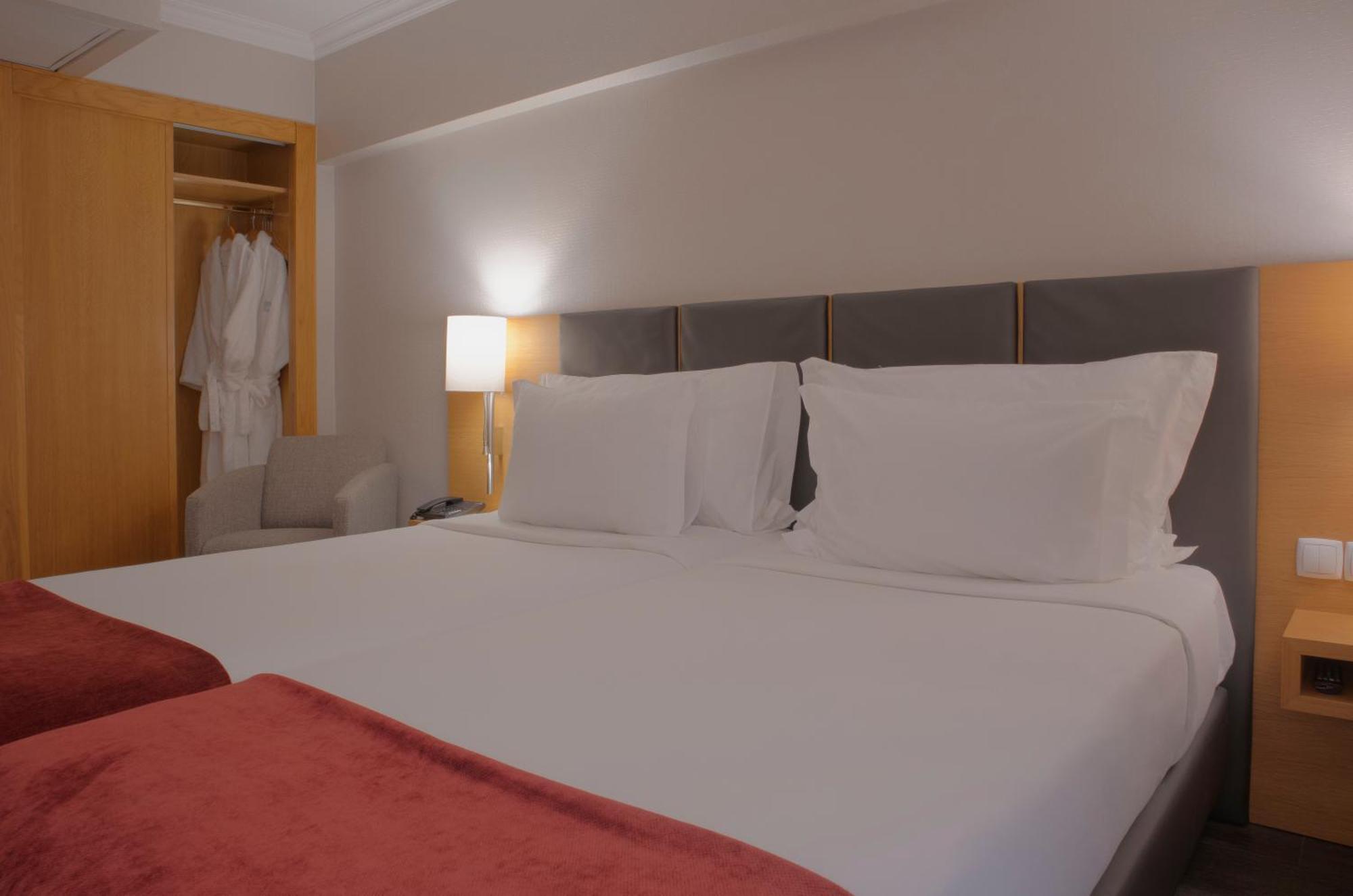 Sana Reno Hotel Lisbon Room photo
